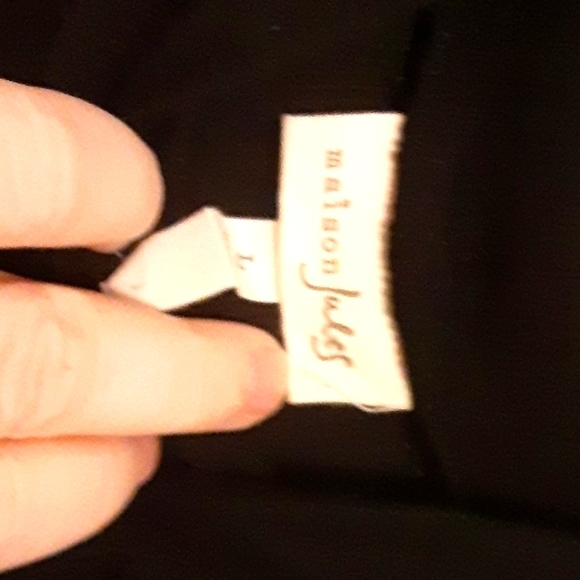 NWOT MAISON JULES BLACK RUFFLE SHOULDER TURLENECK - Picture 4 of 5